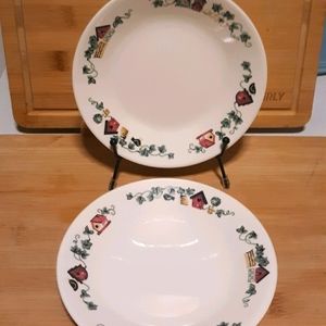 2 CORELLE GARDEN HOME BREAD & BUTTER PLATES 6¾"